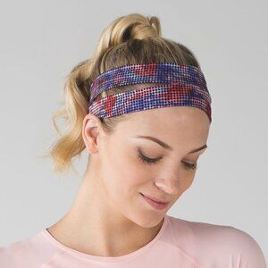lululemon athletica | Accessories | Lululemon Pink And Grey  display picture 3